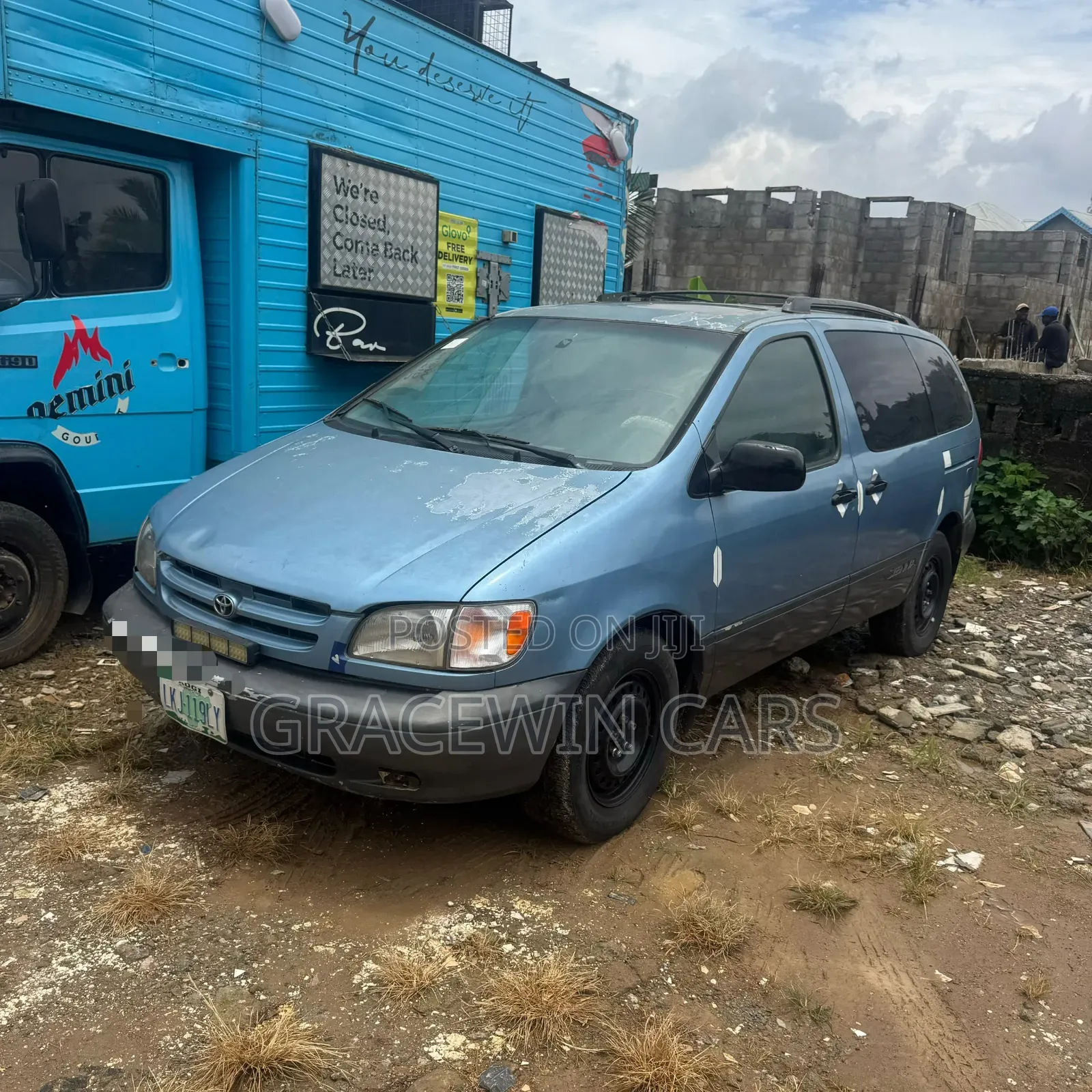 Toyota Sienna 2002 Blue