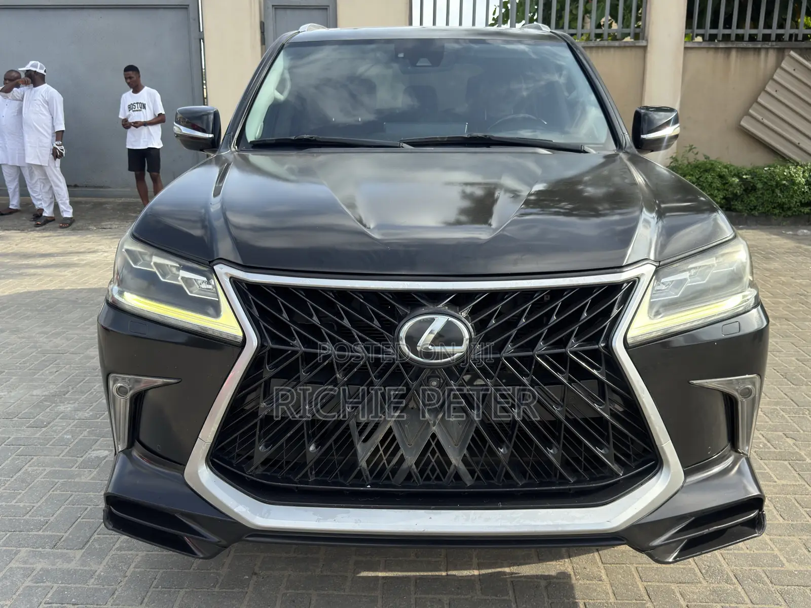 Lexus LX 570 AWD 2017 Black