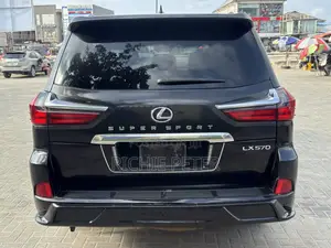 Lexus LX 570 AWD 2017 Black