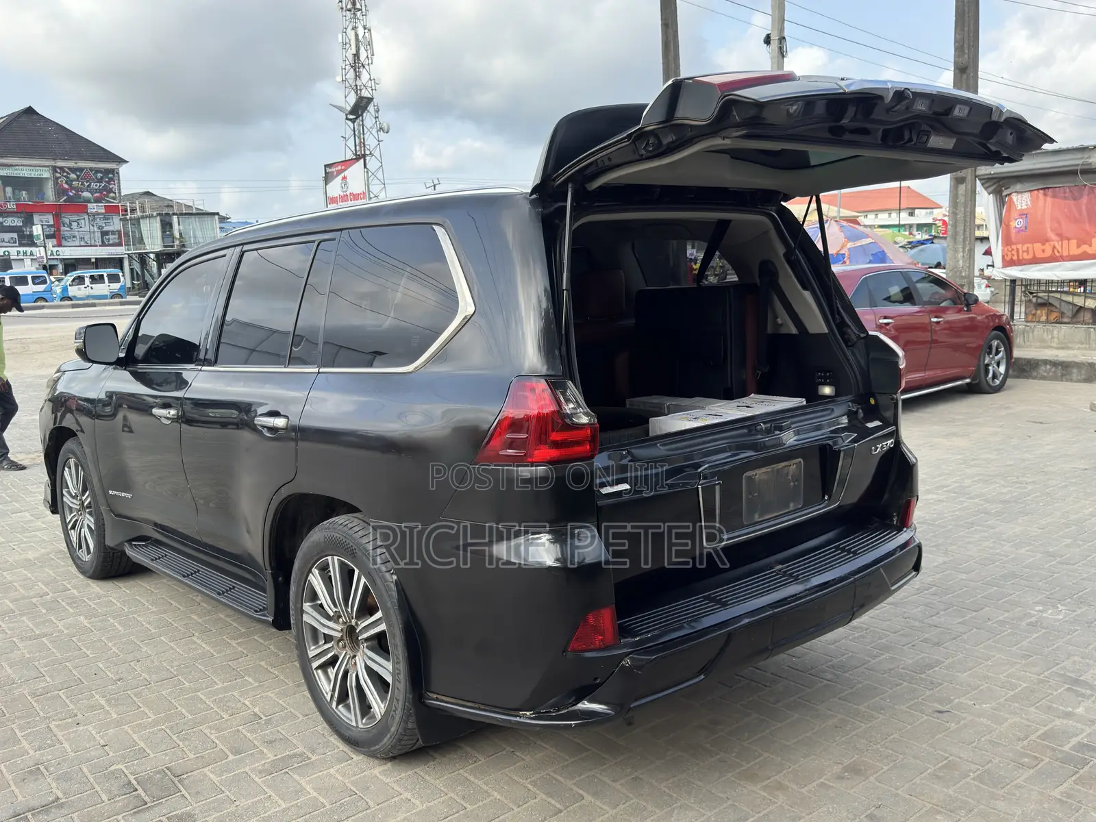 Lexus LX 570 AWD 2017 Black