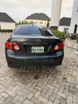 Toyota Corolla 2010