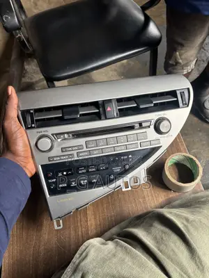 Stereo for Rx350 Lexus 2010