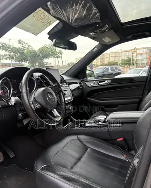 Mercedes-Benz GLE-Class 2017 Gray