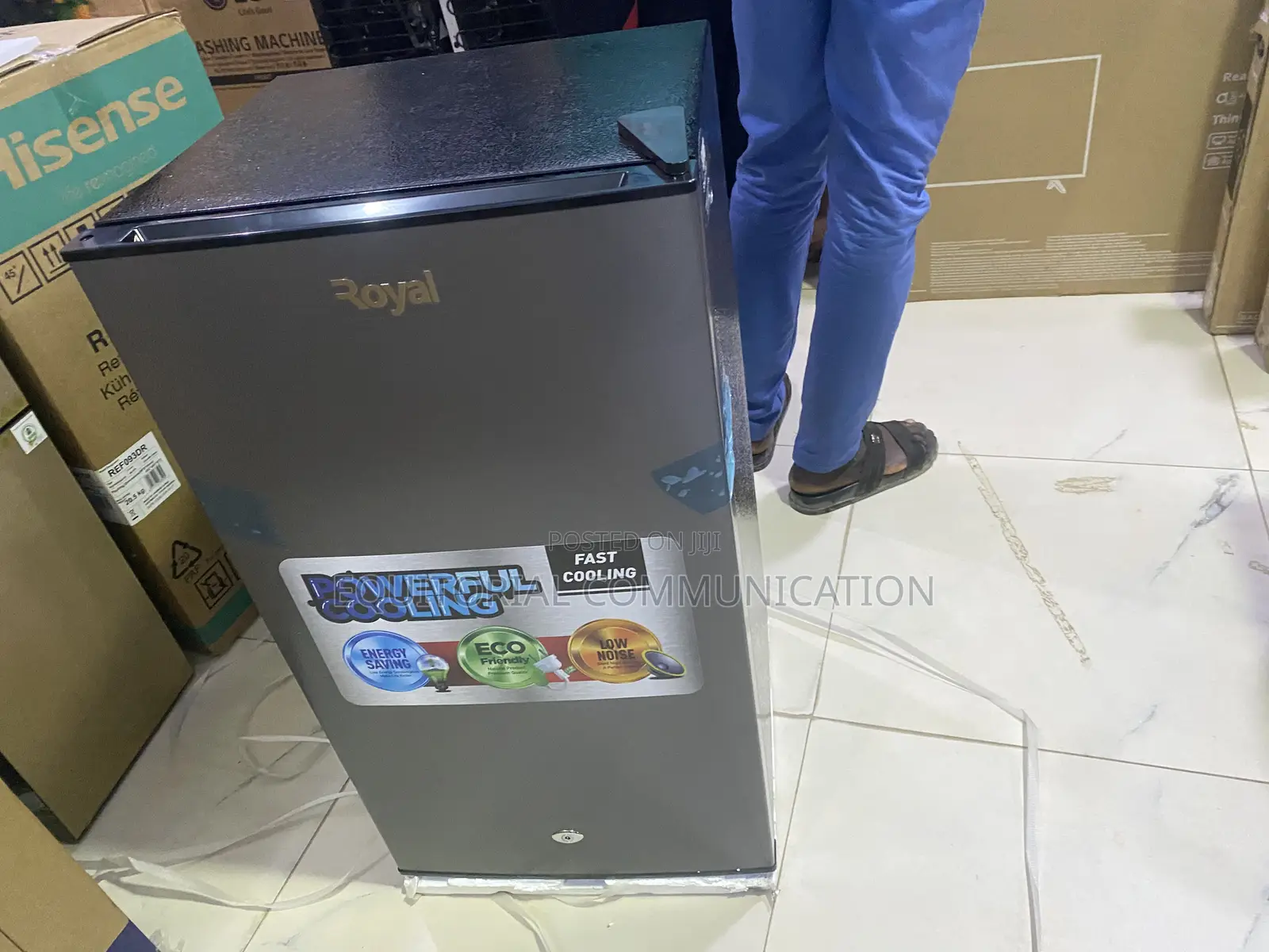 Royal RREF105BF Direct Cool Refrigerator 105L