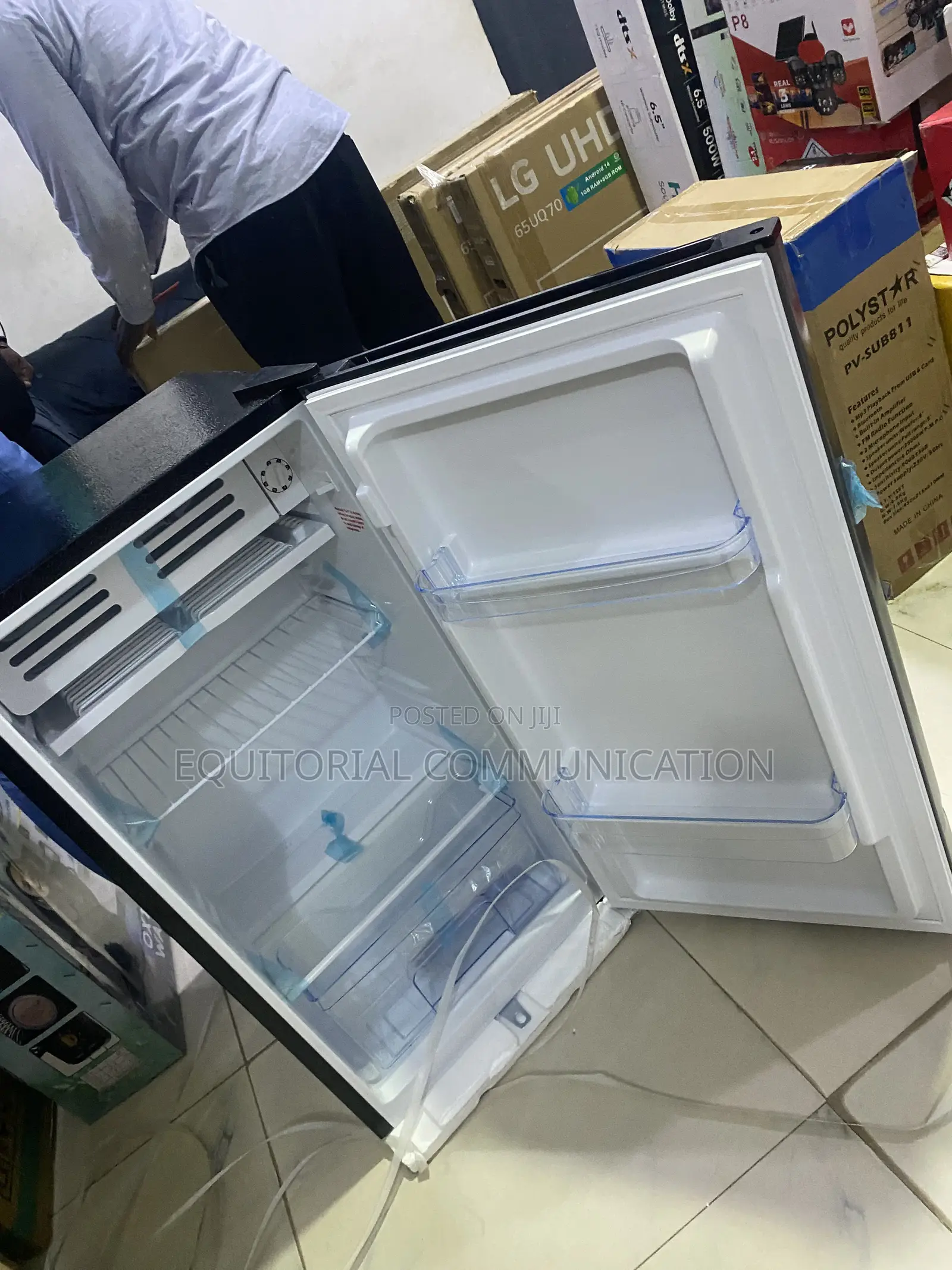 Royal 105L Single Door Fridge With Modern Finish