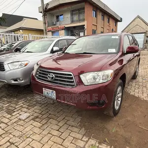 Toyota Highlander 2008 Red