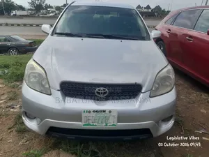 Toyota Matrix 2006 Silver