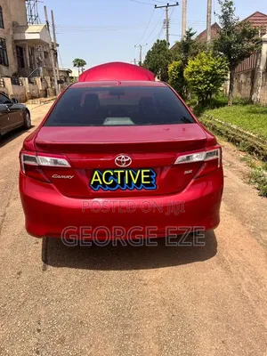 Toyota Camry 2014 Red