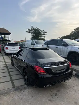 Mercedes-Benz C450 2016 Black
