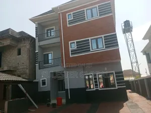 7bdrm Duplex in Apo Resettlement for sale