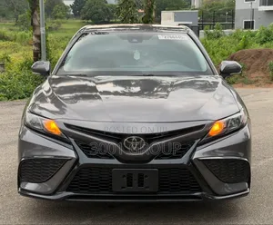 Toyota Camry 2023 Gray