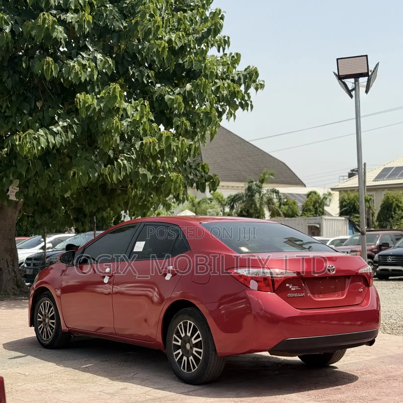 Toyota Corolla 2016 Red