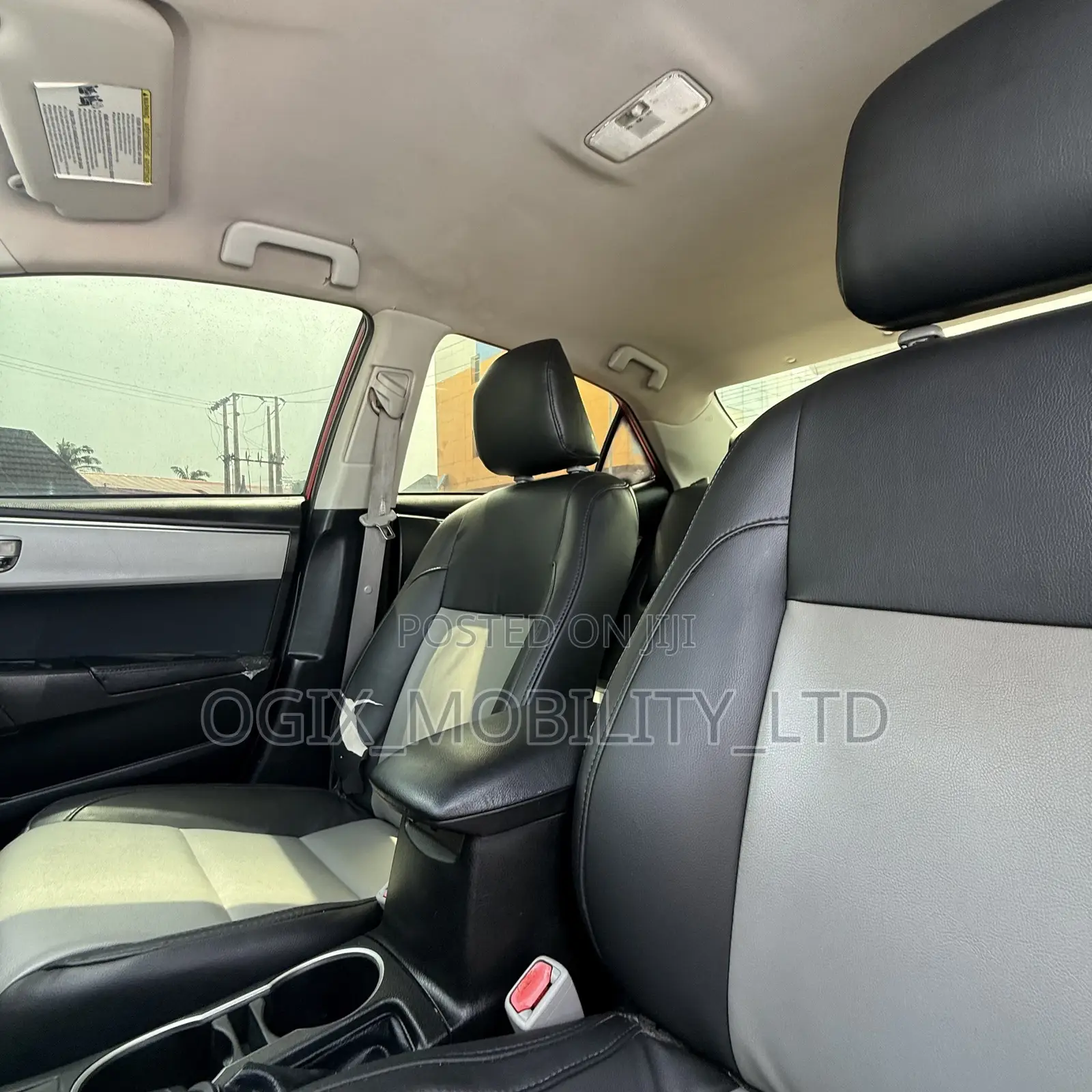 Toyota Corolla 2016 Red