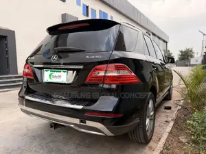 Mercedes-Benz M Class 2014 Black
