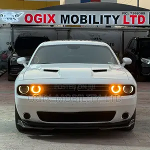 Dodge Challenger 2017 White