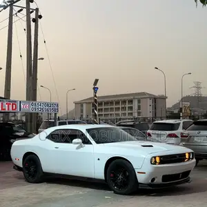 Dodge Challenger 2017 White