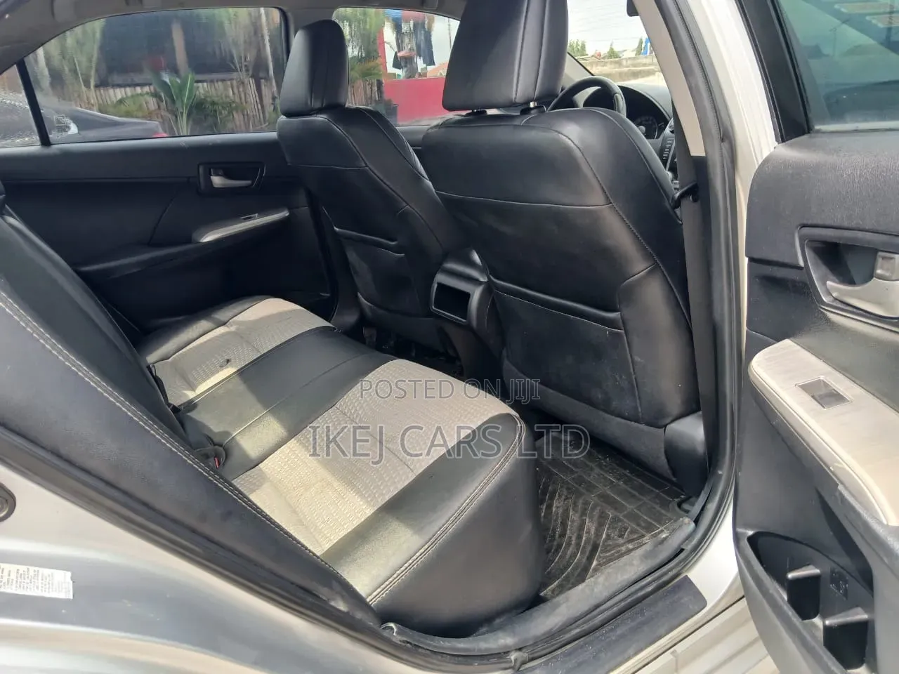Toyota Camry 2013 Silver