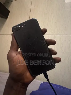 Apple iPhone 7 Plus 32 GB Black