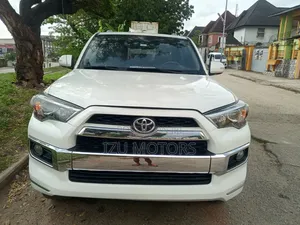 Toyota 4-Runner 2010 White