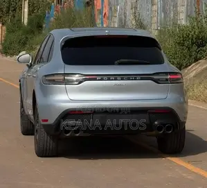 Porsche Macan 2024