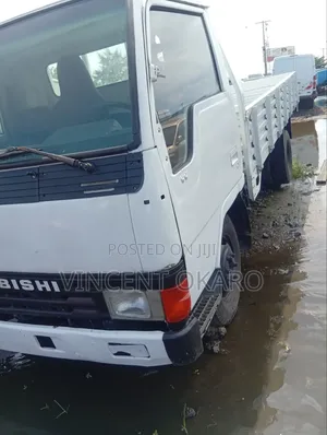 Mitsubishi Canter