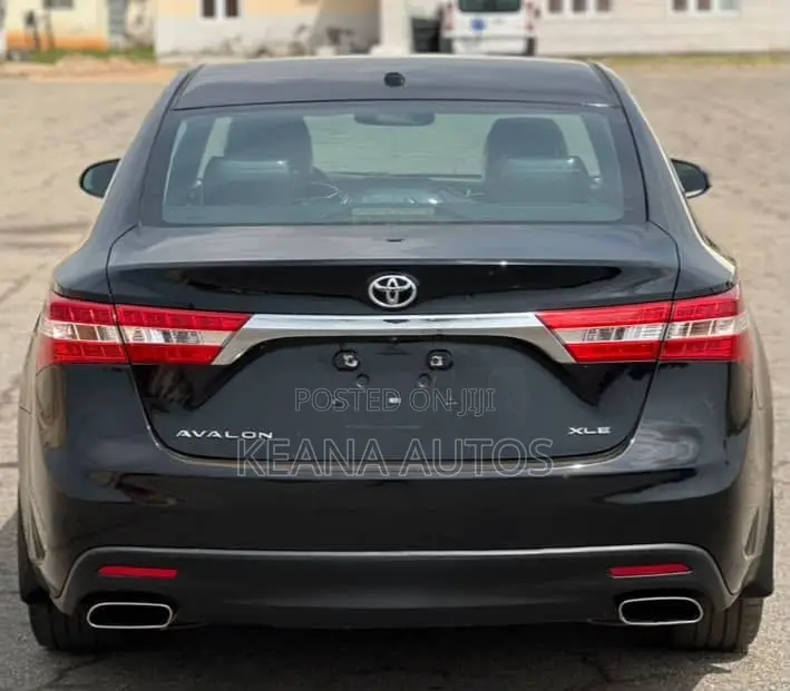Toyota Avalon 2013 Black
