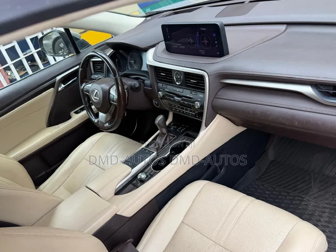 Lexus RX 350 4WD 2021 Gold