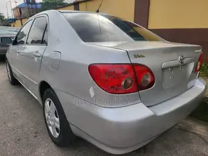 Toyota Corolla 2005 Silver
