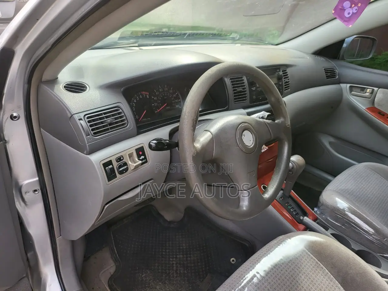 Toyota Corolla 2005 Silver