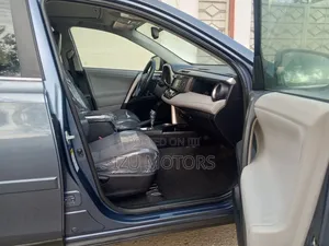 Toyota RAV4 2013 Blue