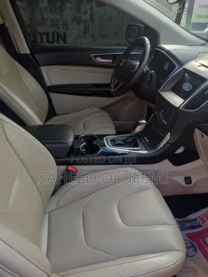 Ford Edge SE 4dr AWD 2017 White