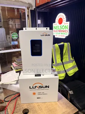 Luxsun 3kwh 24v and 4.2kva Inverter 24v Battery 3 Years Warranty