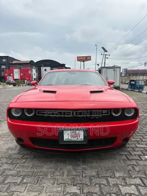 Dodge Challenger 2018 Red