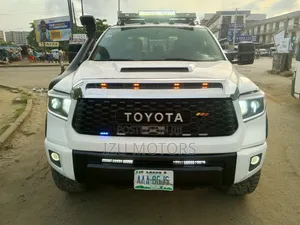 Toyota Tundra 2012 White