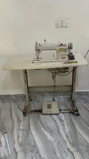 Two Lion Industrial Sewing Machine