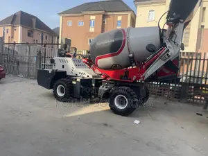 Self Load Mobile Mixer