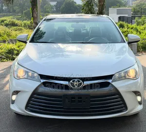 Toyota Camry 2016 White