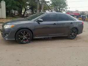 Toyota Camry 2012 Gray