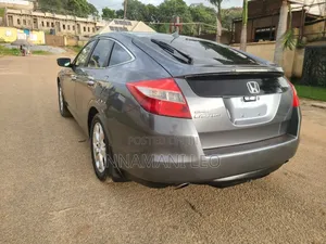 Honda Crosstour 3.5 AWD 2010 Gray