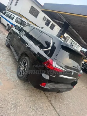 Lexus LX 2019 Black