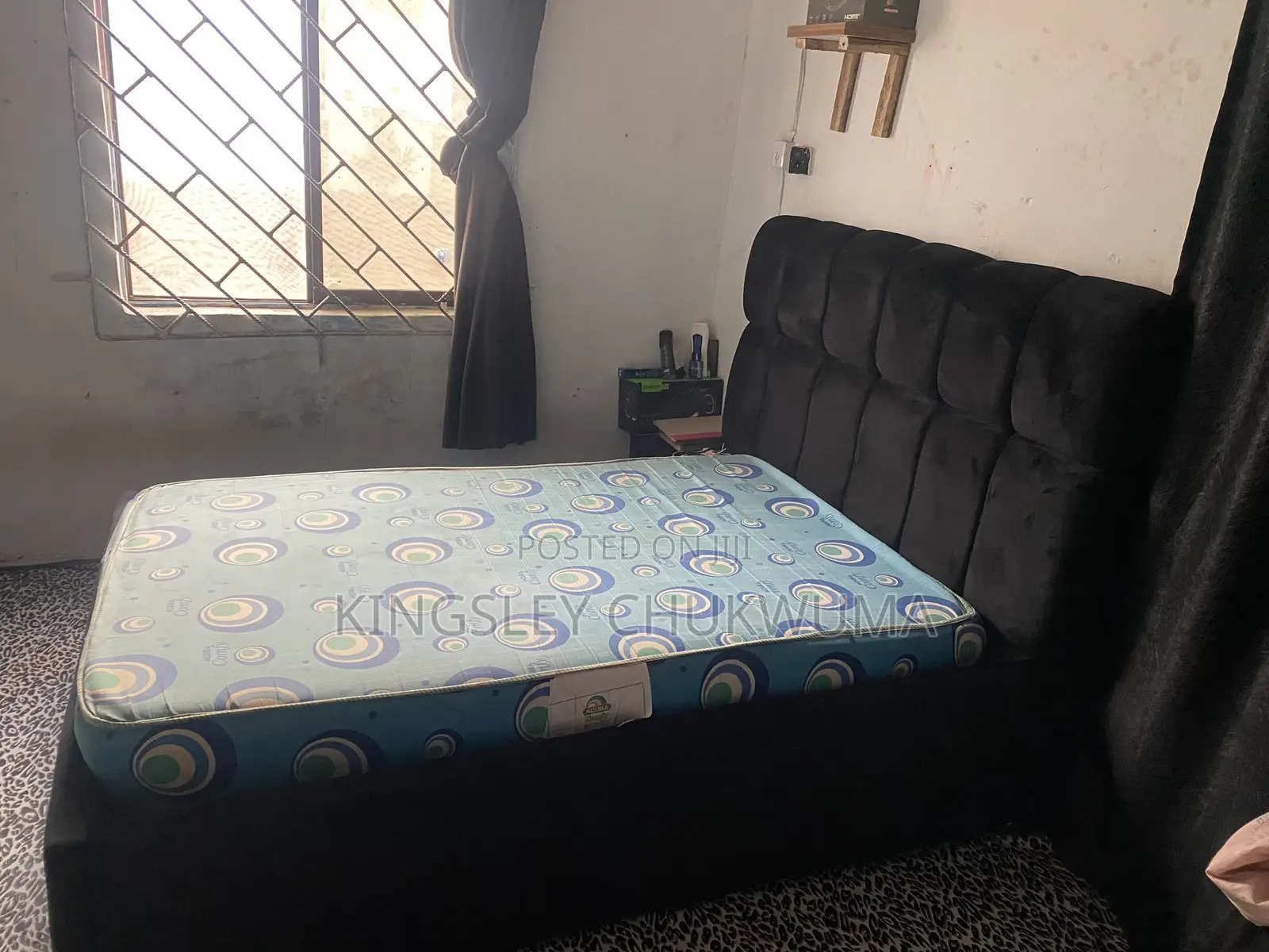 Bed Frame With Foam (6 by 4)