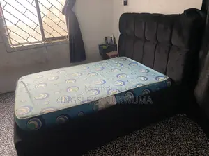 Bed Frame With Foam (6 by 4)