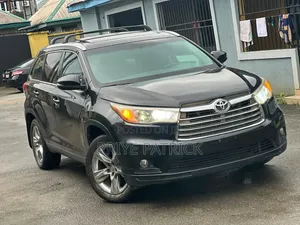 Toyota Highlander 2015 Black