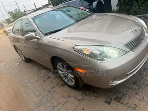 Lexus ES 330 2005 Gold