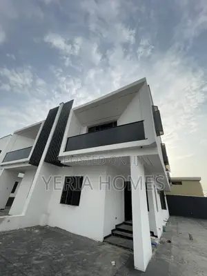 4bdrm Duplex in Hi Life Estate for rent