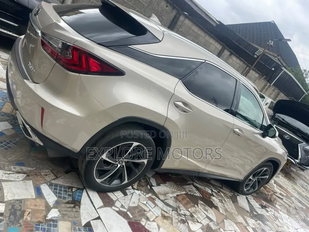 Lexus RX 2018 Gold