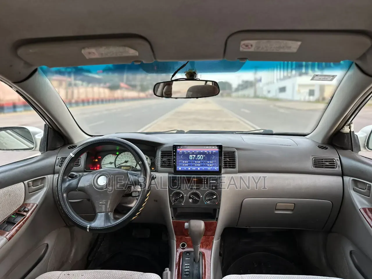 Toyota Corolla 2004 Gold
