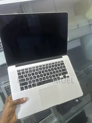 Laptop Apple MacBook Pro 2015 16GB Intel Core i7 SSD 1T