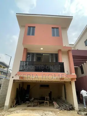 4bdrm Duplex in Adeniyi Jones for sale