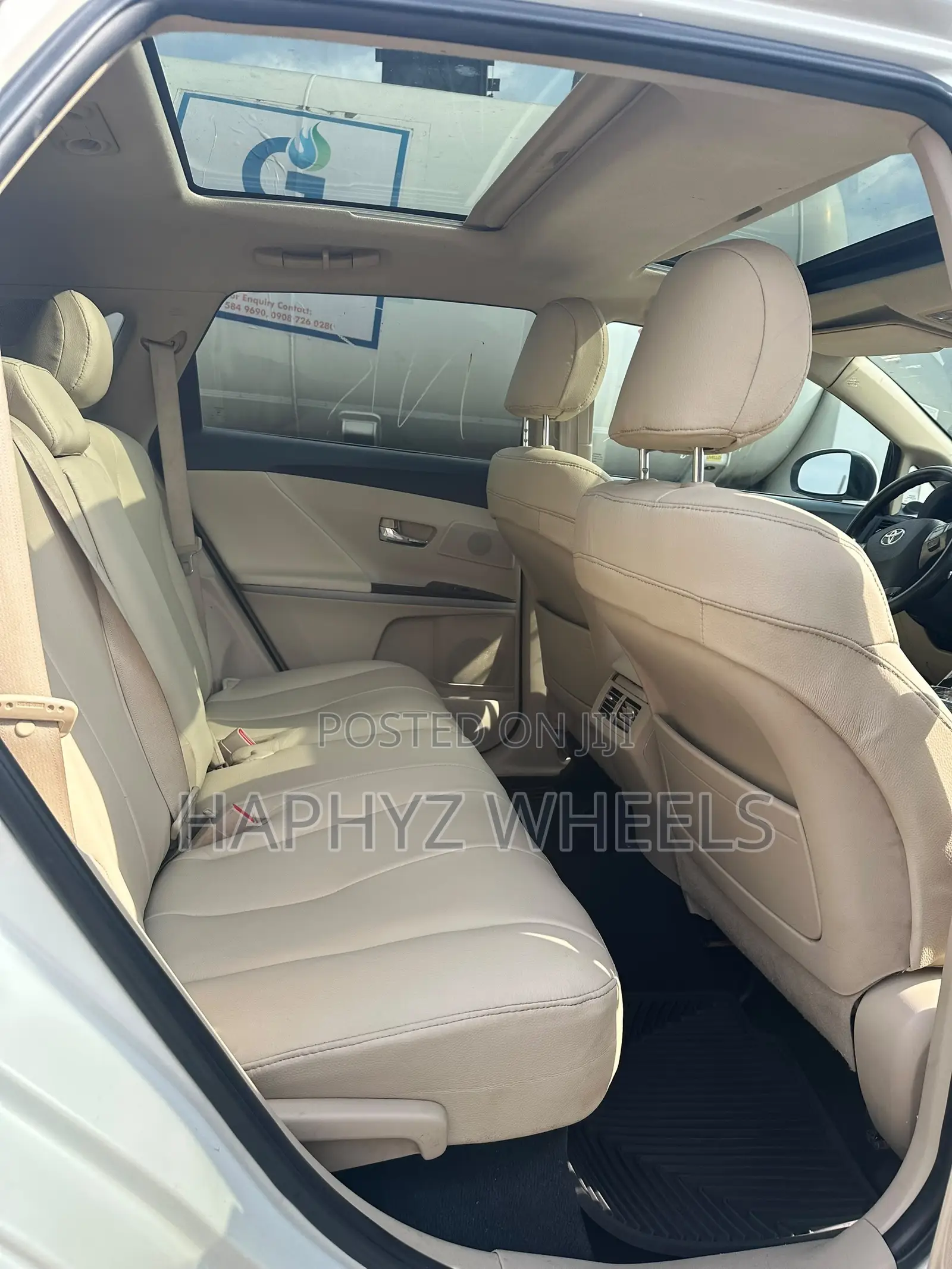 Toyota Venza Limited 2010 White